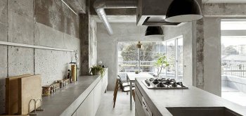 Кухня в стиле бетон и дерево в Невьянске