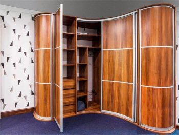 Угловой шкаф - практичность и комфорт в Невьянске