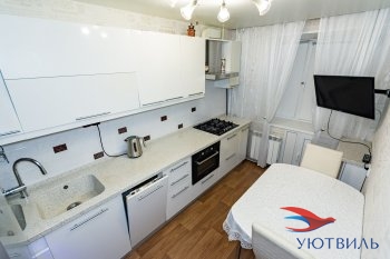 Трехкомнатная квартира на Стачек в Невьянске - nevyansk.yutvil.ru